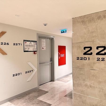 Batumi Orbi City Apart Hotel Екстер'єр фото