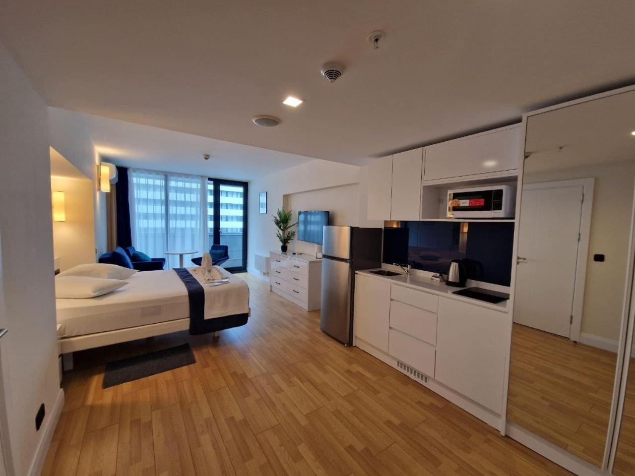Batumi Orbi City Apart Hotel Екстер'єр фото