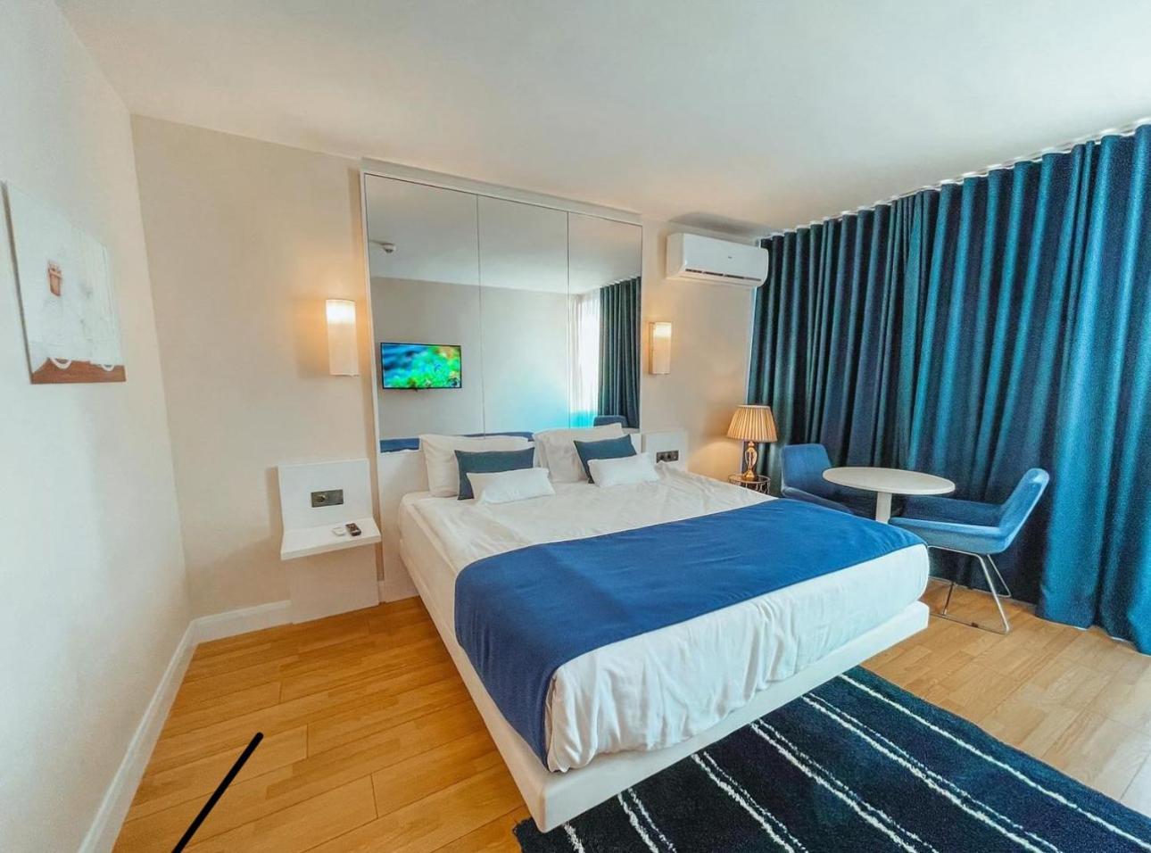 Batumi Orbi City Apart Hotel Екстер'єр фото